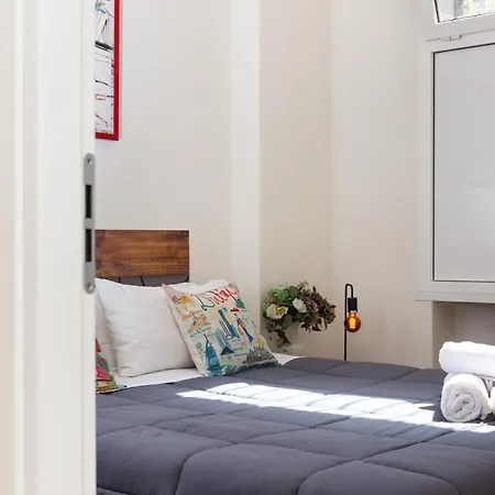 Comfy Flat Molino * Милан